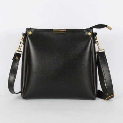 Girls Plain Rexine Handbag – Stylish Ladies Bag for Daily Use