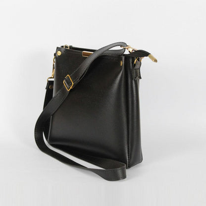 Girls Plain Rexine Handbag – Stylish Ladies Bag for Daily Use
